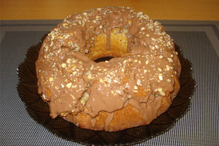 torta di yogurt con granella di frutta secca