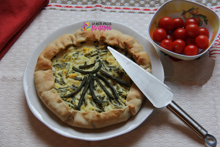 Torta salata con fagiolini, ricotta e pasta brisè